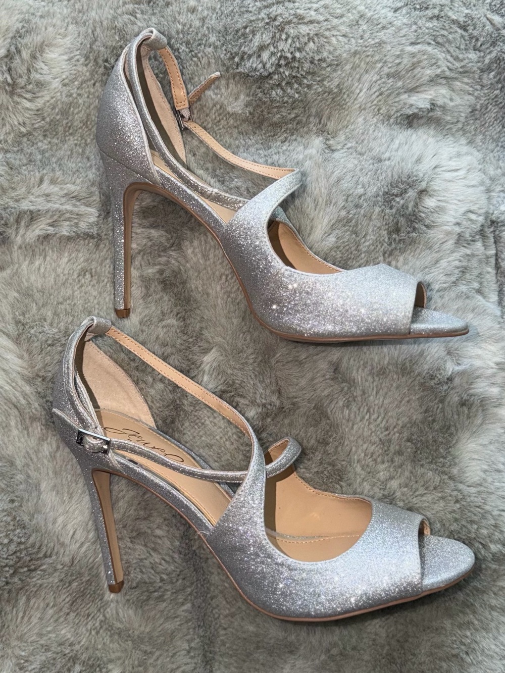 Jewel Badgley Mischka Sparkling Silver Glitter Peep-Toe Ankle-Strap Heels Size 9